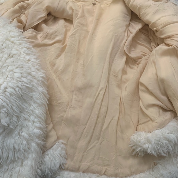 Women’s Fuzzy throw over jacket one size fit all - Picture 3 of 7